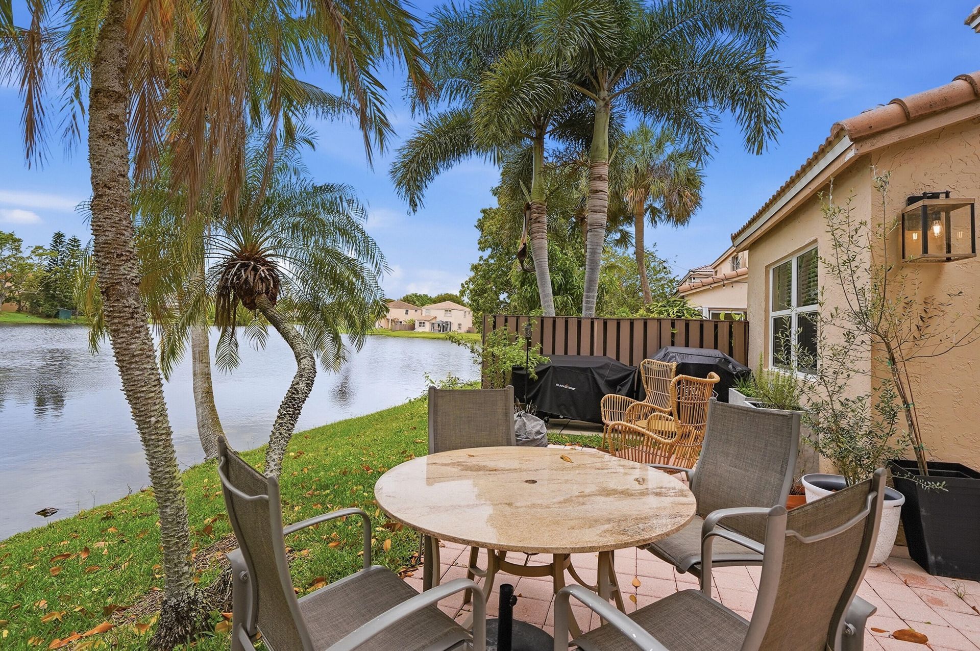 10690 NW 12th Drive, Plantation, FL 33322 Photo