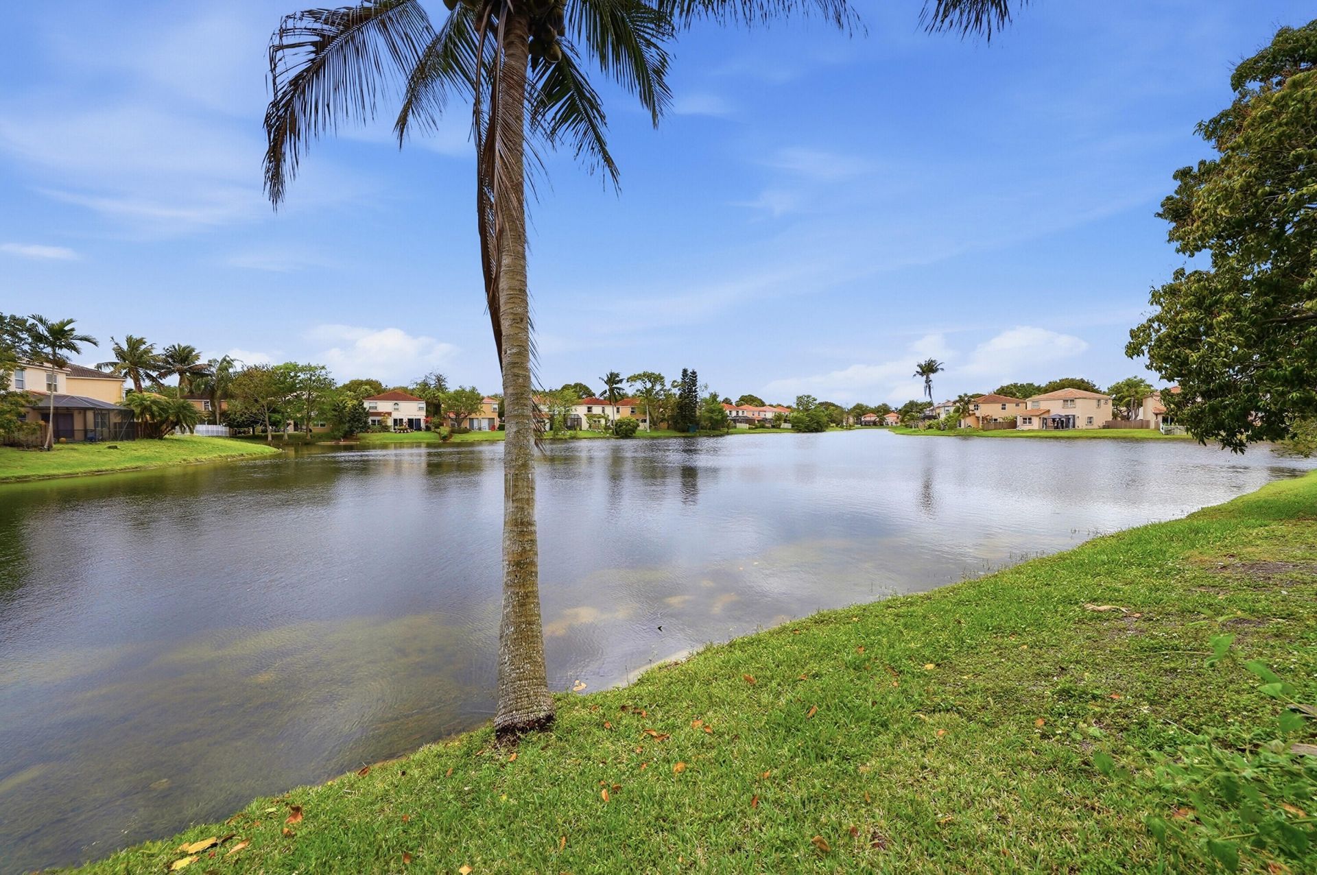 10690 NW 12th Drive, Plantation, FL 33322 Photo