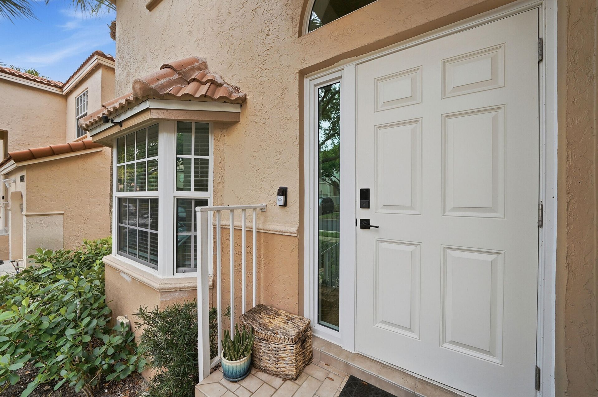 10690 NW 12th Drive, Plantation, FL 33322 Photo