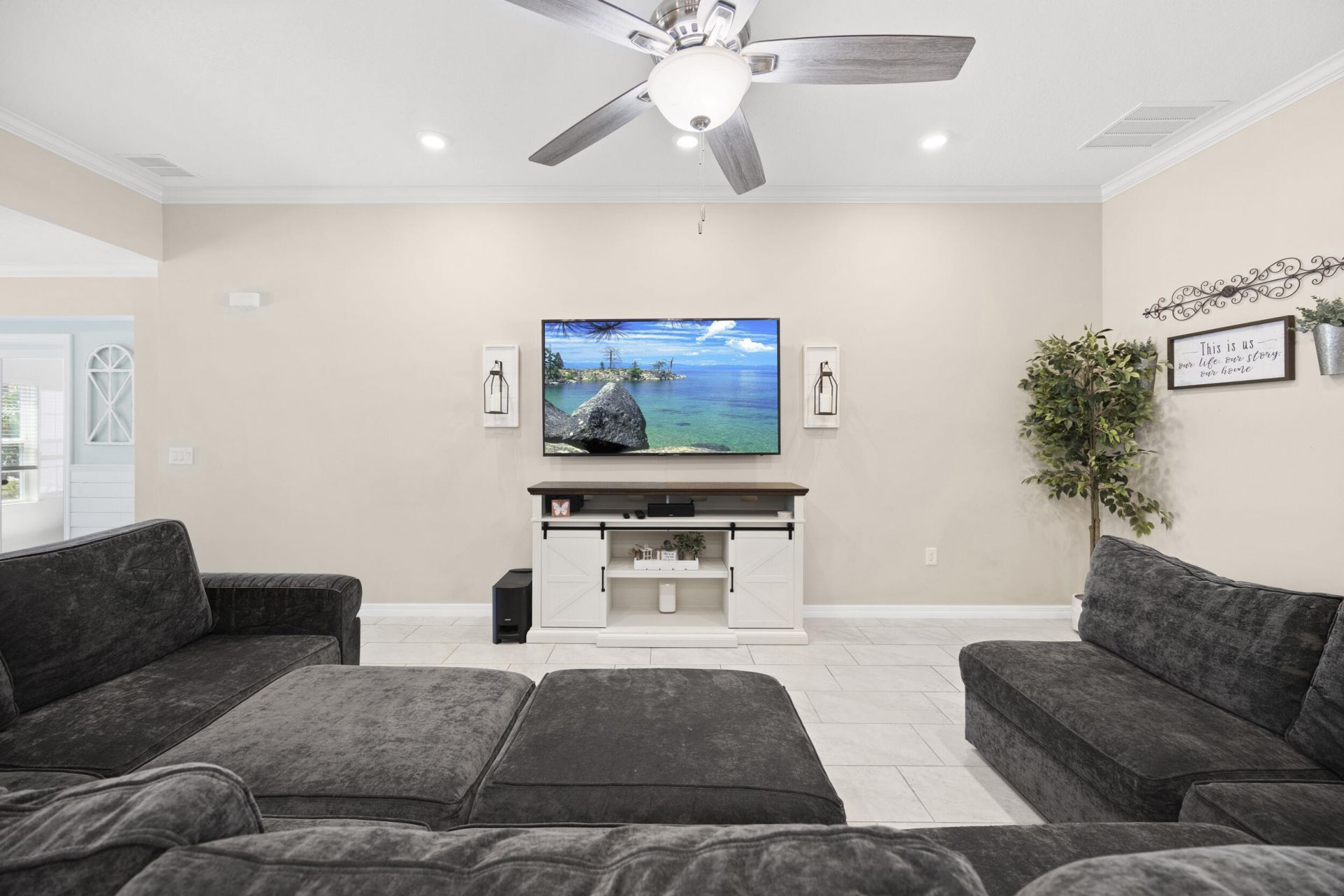 5515 NW Whitecap Road, Port Saint Lucie, FL 34986 Photo