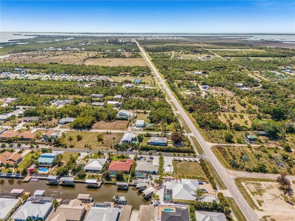 3778 Pinetree Dr, Saint James City, FL 33956 Photo