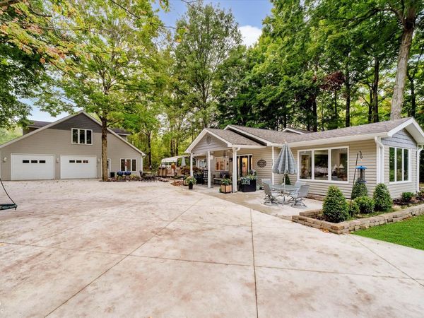 9135 E 256th Street, Arcadia, IN 46030