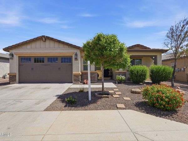 8427 N 171ST Drive, Waddell, AZ 85355