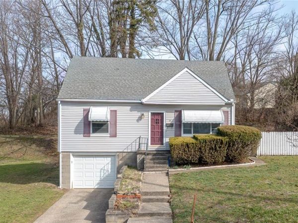 23 Wayne Avenue, Akron, OH 44301