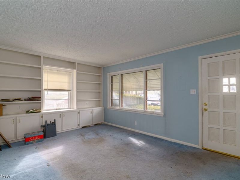 23 Wayne Avenue, Akron, OH 44301 Photo 3