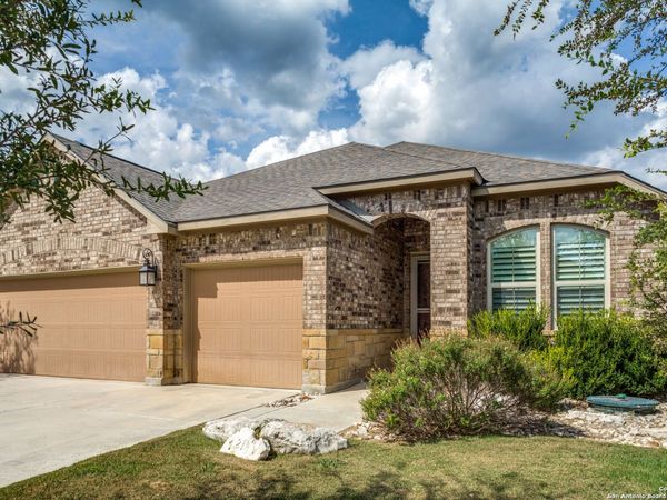 21 Mariposa Pkwy, Boerne, TX 78006