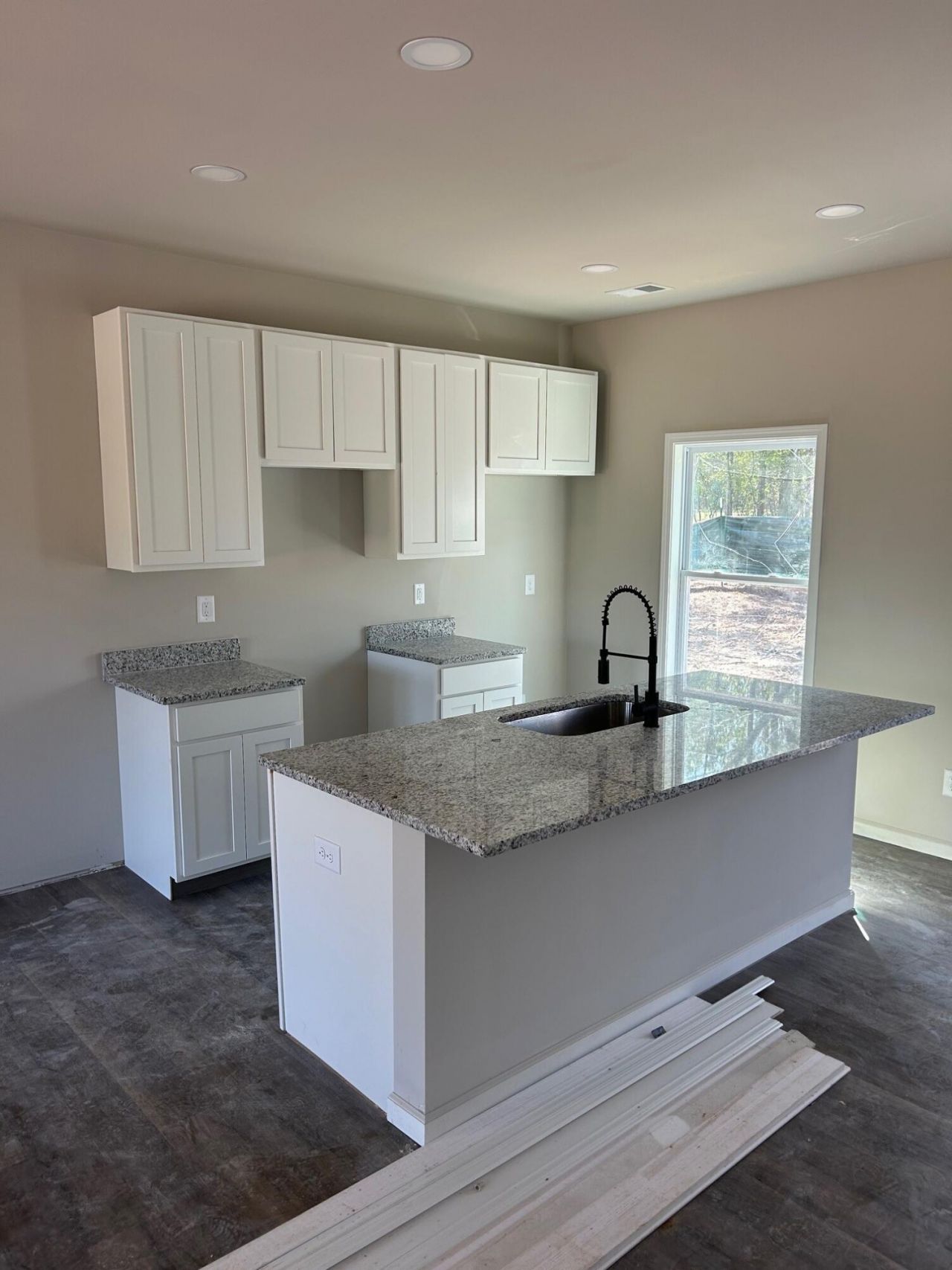 2958 Kirkland Street Photo 4