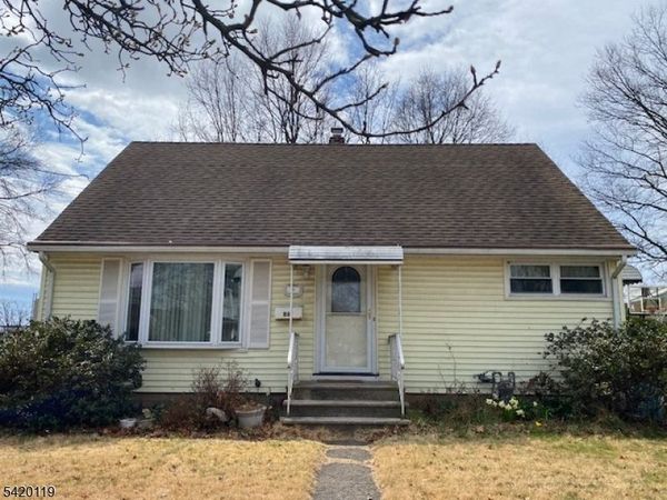 86 Trudy Dr, Lodi, NJ 07644