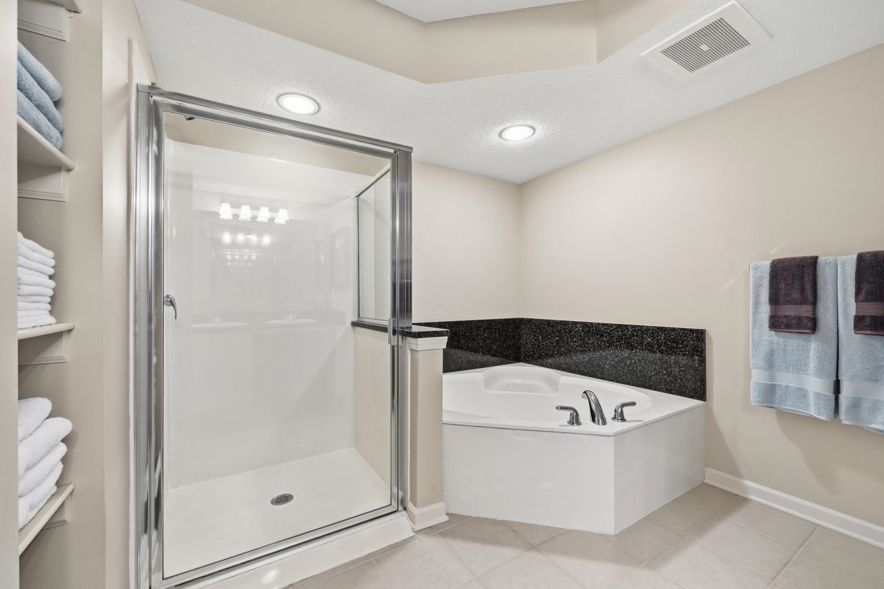 2151 Bridge View Ct. Photo 23