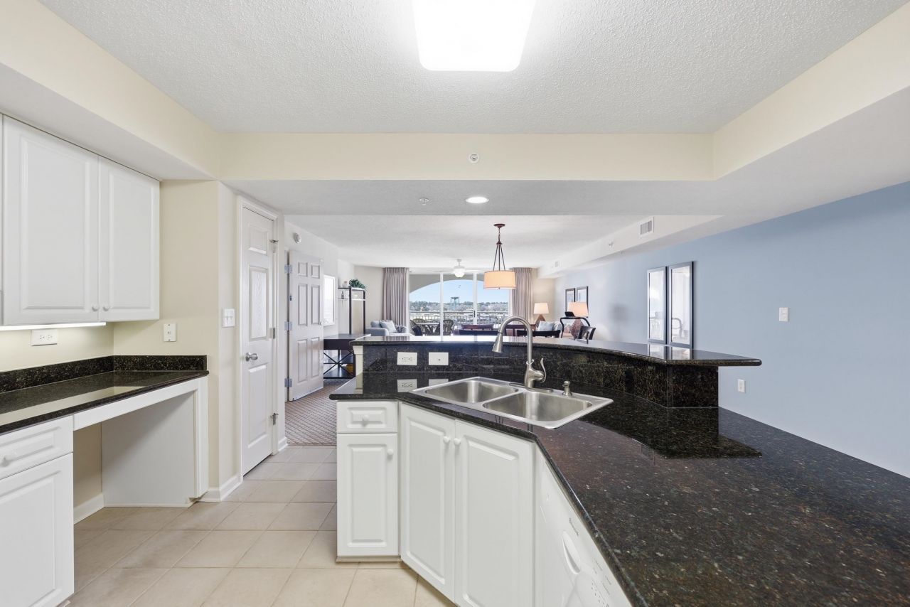 2151 Bridge View Ct. Photo 7