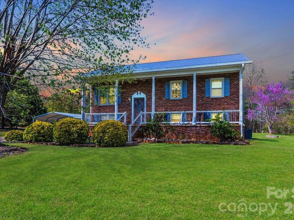 2681 Tumbleweed Drive, Lenoir, NC 28645