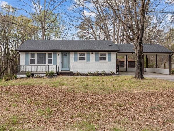 3556 Prospect Drive, Winston-Salem, NC 27105