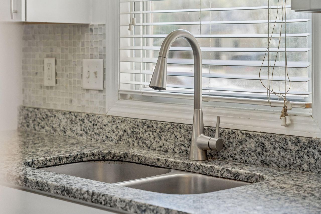 742 Olney Road Photo 13