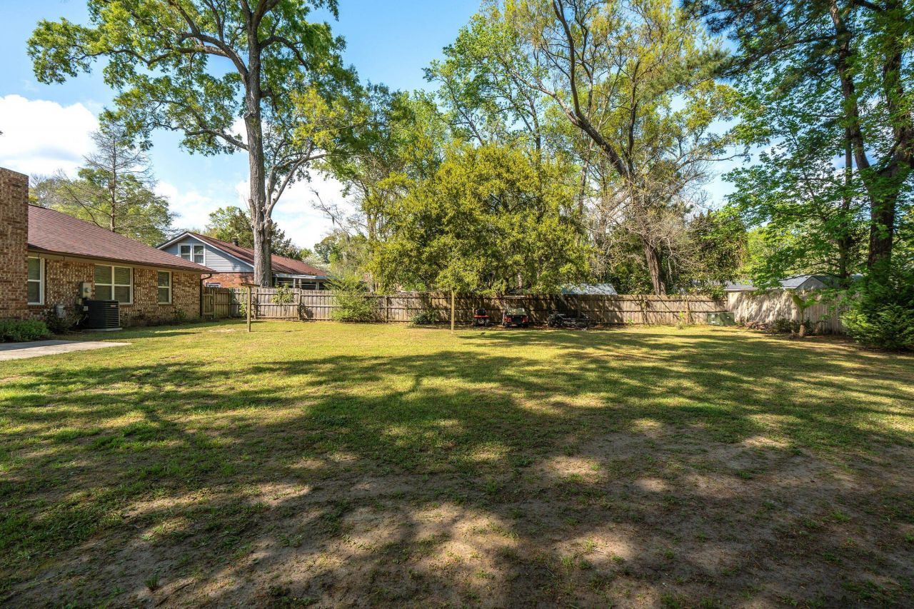 742 Olney Road Photo 36