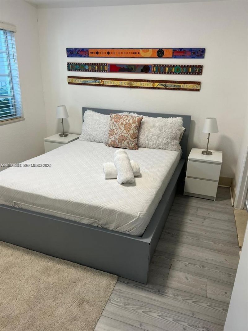 1300 Pennsylvania Ave, Unit 204, Miami Beach, FL 33139 Photo