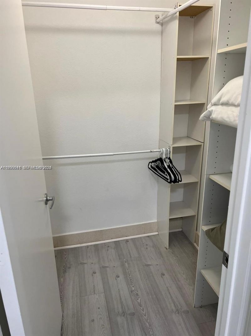 1300 Pennsylvania Ave, Unit 204, Miami Beach, FL 33139 Photo