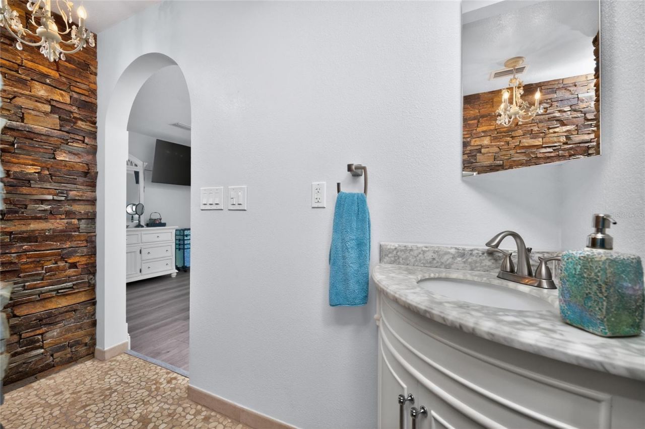 391 Via Esplanade, Punta Gorda, FL 33950 Photo