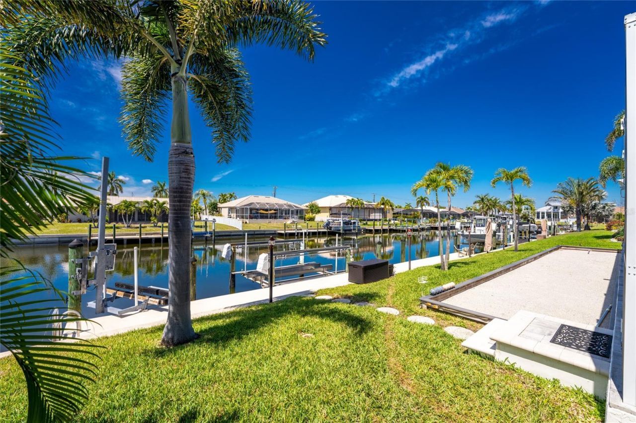 391 Via Esplanade, Punta Gorda, FL 33950 Photo