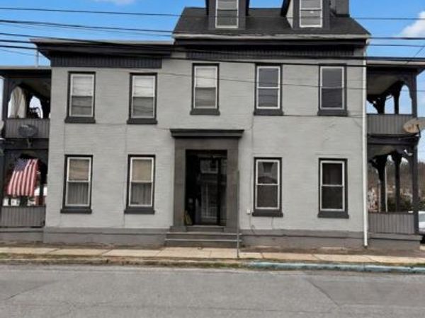 200 S JACKSON STREET , Unit D, POTTSVILLE, PA 17901
