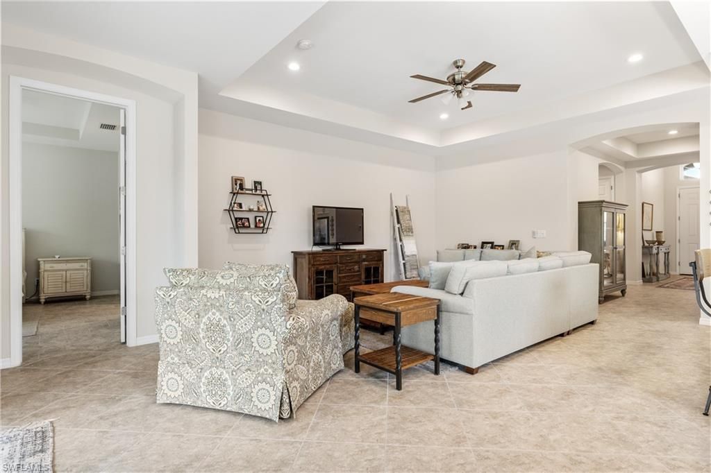 2935 Sunset Pointe Cir , Cape Coral, FL 33914 Photo