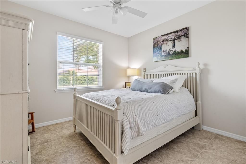 2935 Sunset Pointe Cir , Cape Coral, FL 33914 Photo