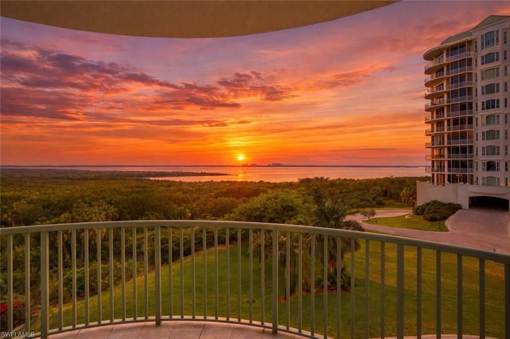 4801 Island Pond Ct, Unit 405, Bonita Springs, FL 34134 Photo