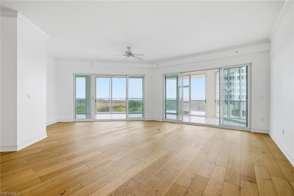 4801 Island Pond Ct, Unit 405, Bonita Springs, FL 34134 Photo