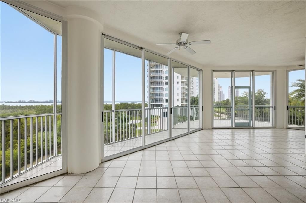 4801 Island Pond Ct, Unit 405, Bonita Springs, FL 34134 Photo