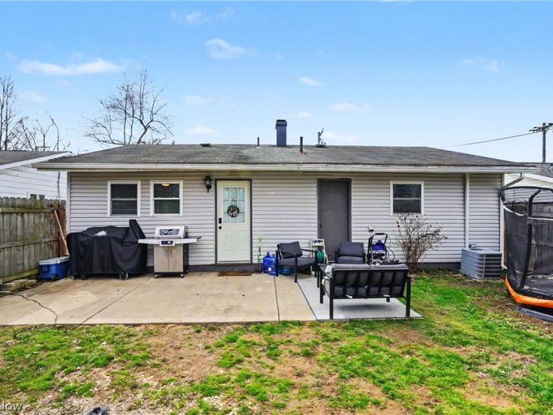 155 S Johnson Road, Sebring, OH 44672 Photo 18