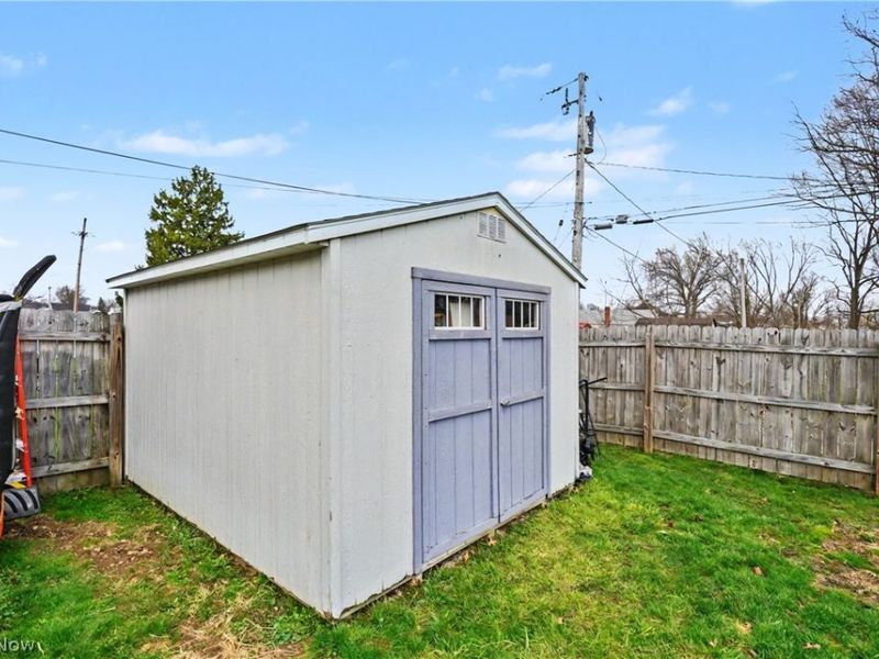 155 S Johnson Road, Sebring, OH 44672 Photo 21