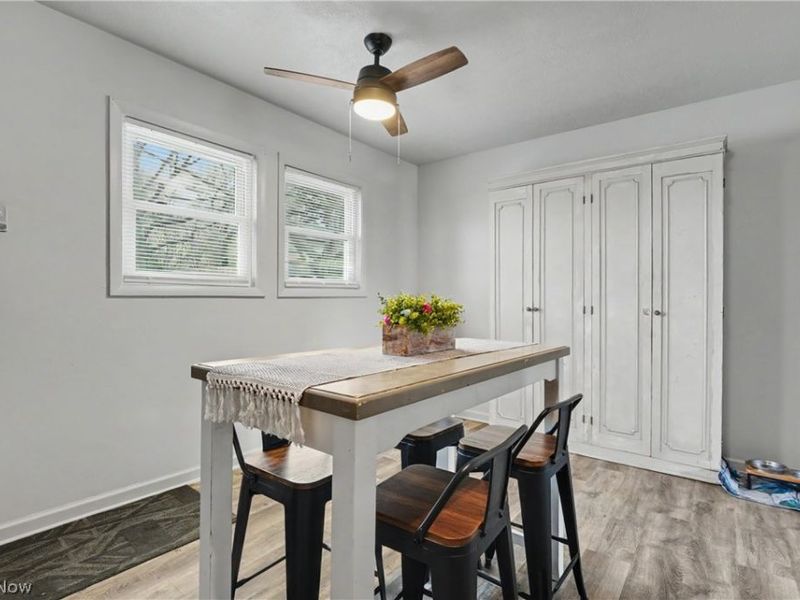 155 S Johnson Road, Sebring, OH 44672 Photo 9