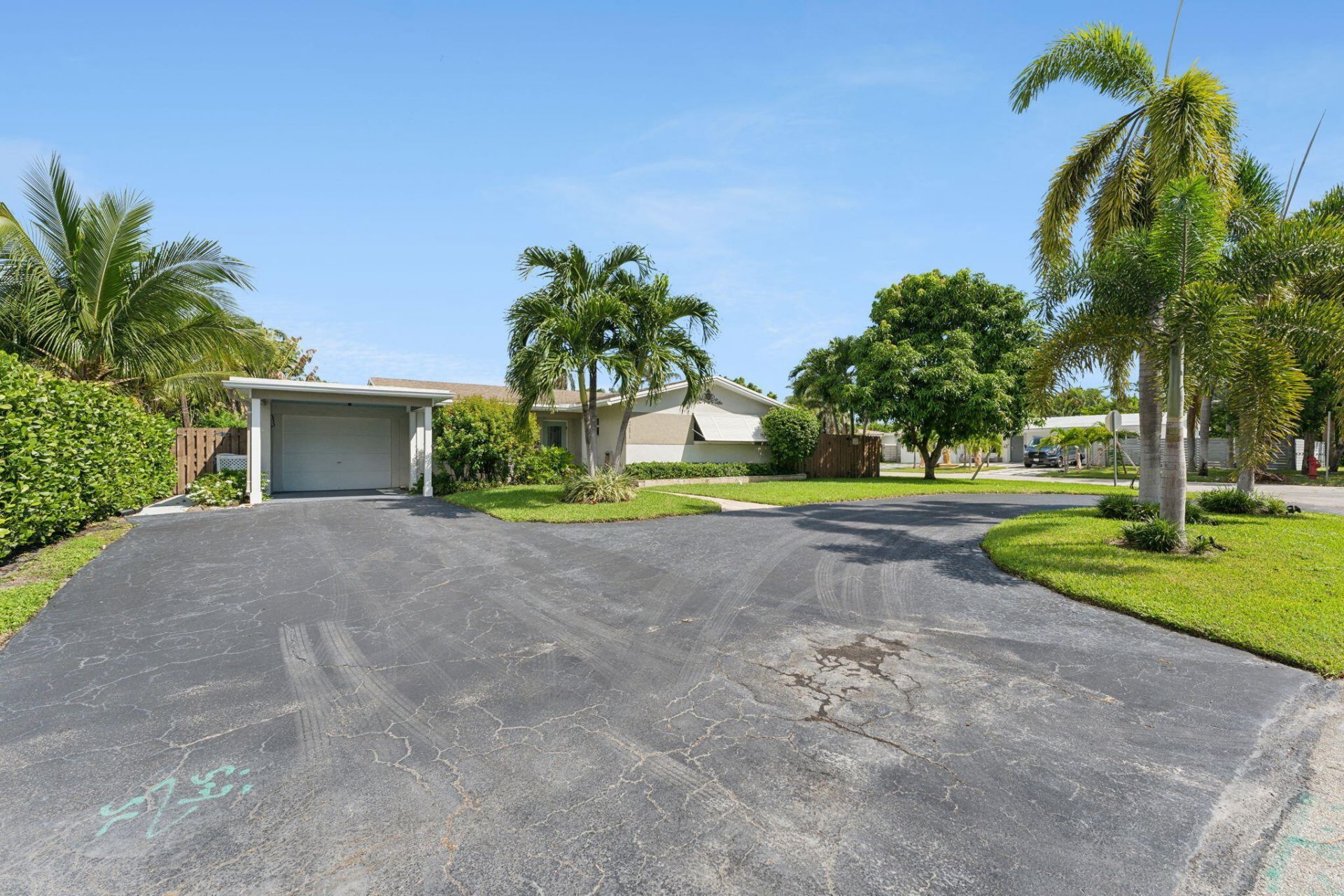 2691 NE 18th Street, Pompano Beach, FL 33062 Photo