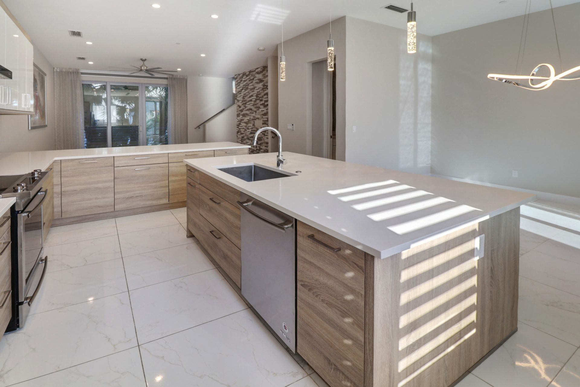 4033 NW 17th Way, Boca Raton, FL 33431 Photo