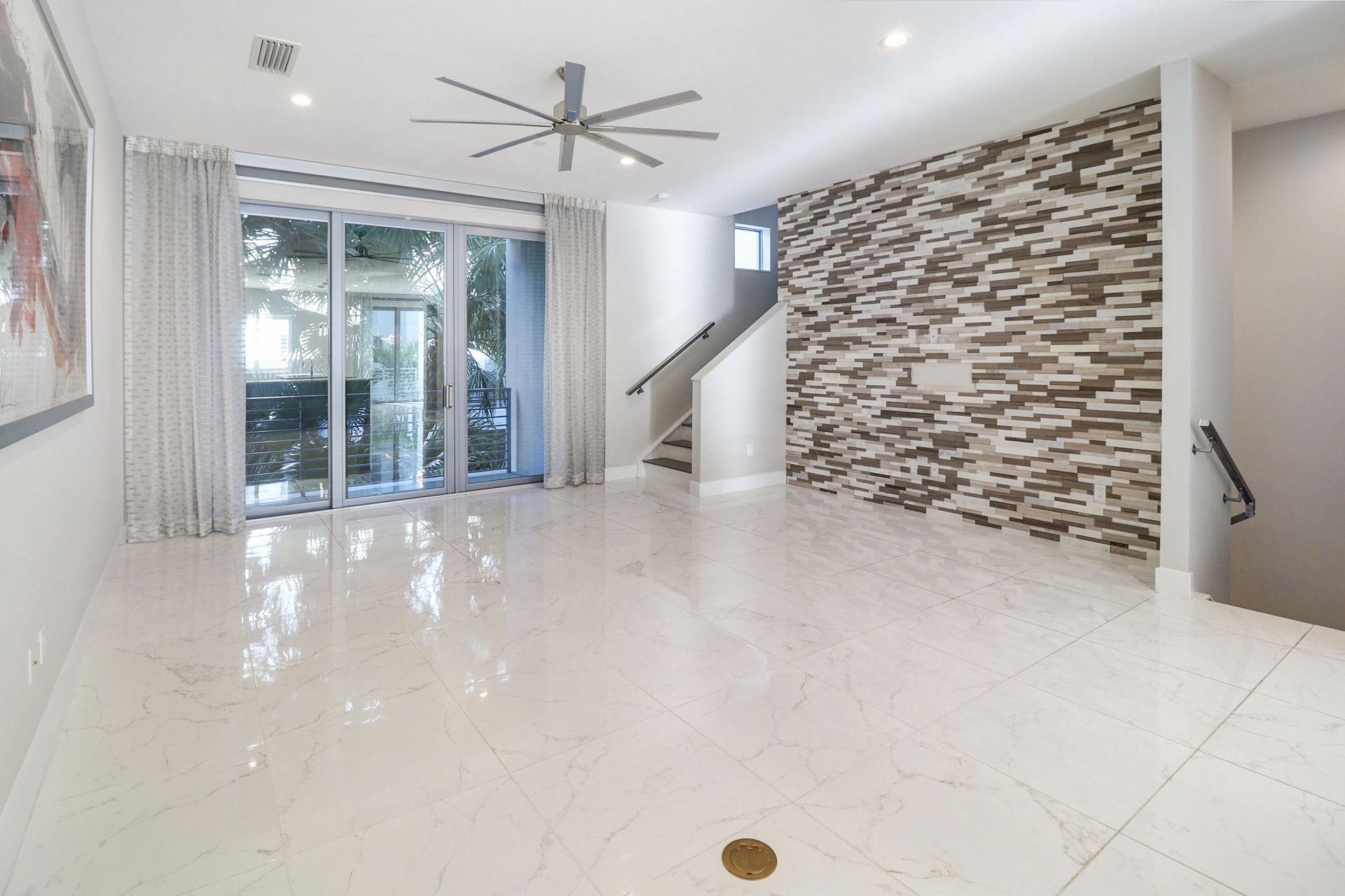 4033 NW 17th Way, Boca Raton, FL 33431 Photo