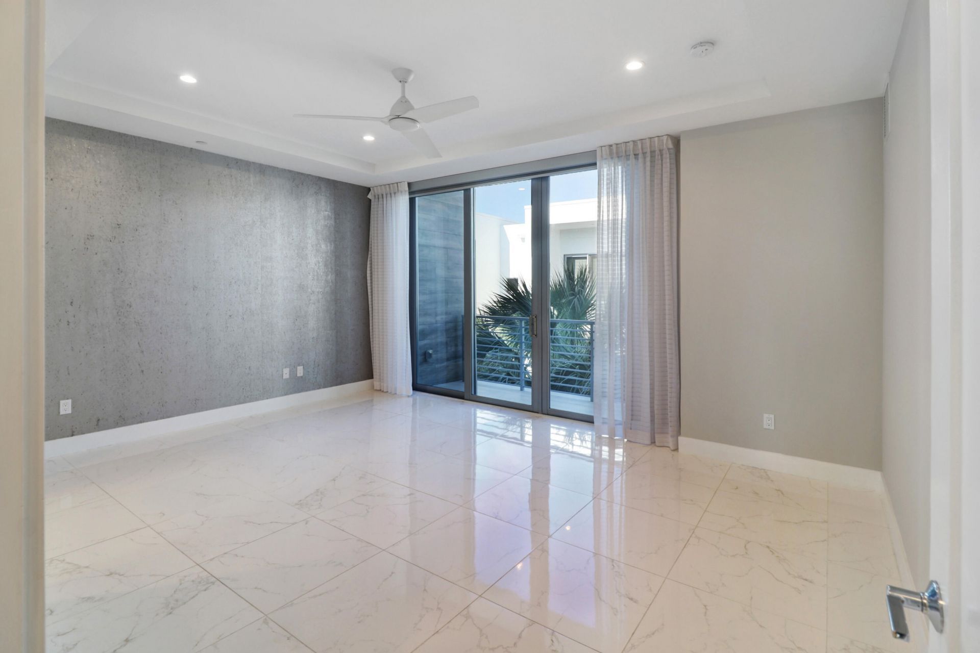 4033 NW 17th Way, Boca Raton, FL 33431 Photo