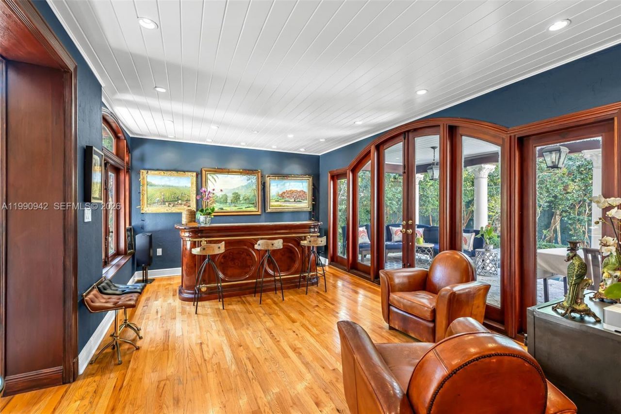 3462 N Moorings Way, Miami, FL 33133 Photo