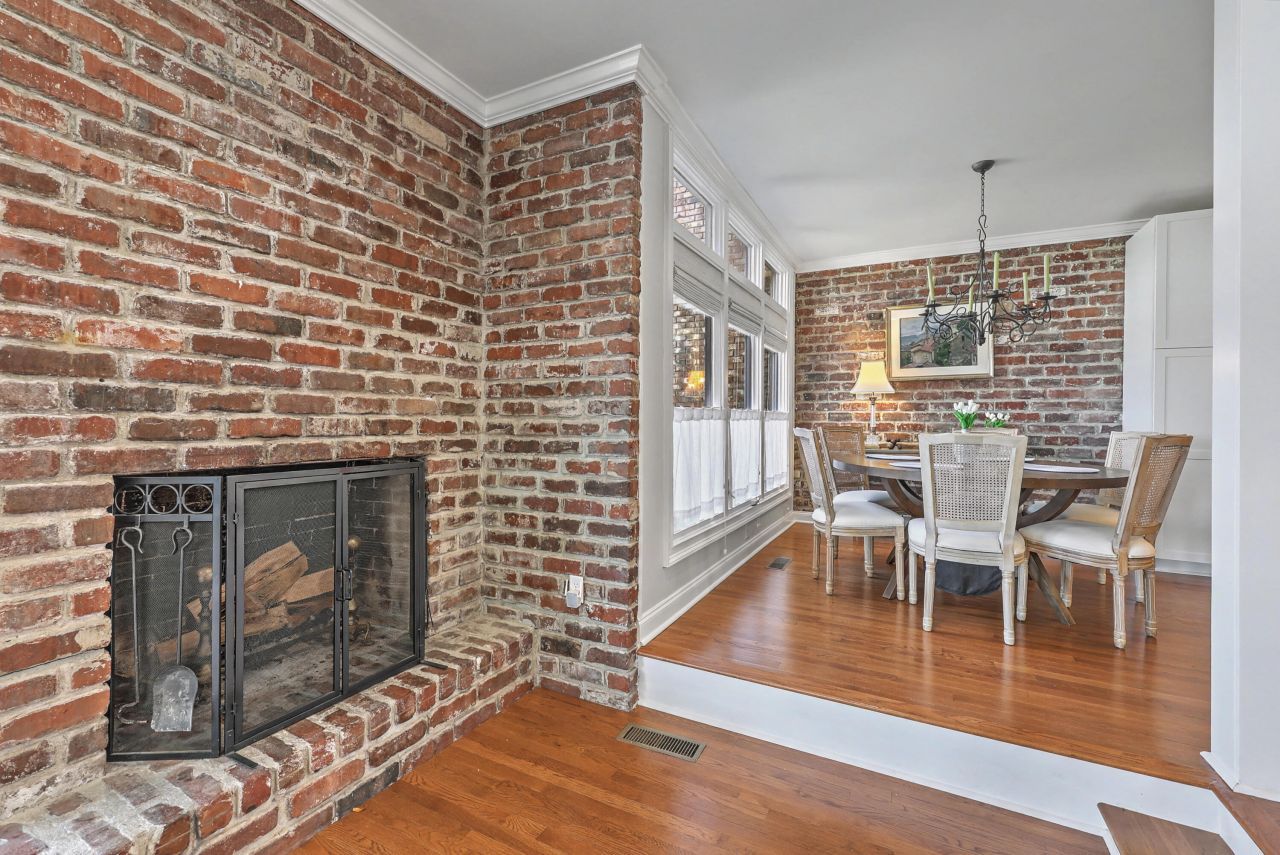 220 3rd Avenue Photo 13