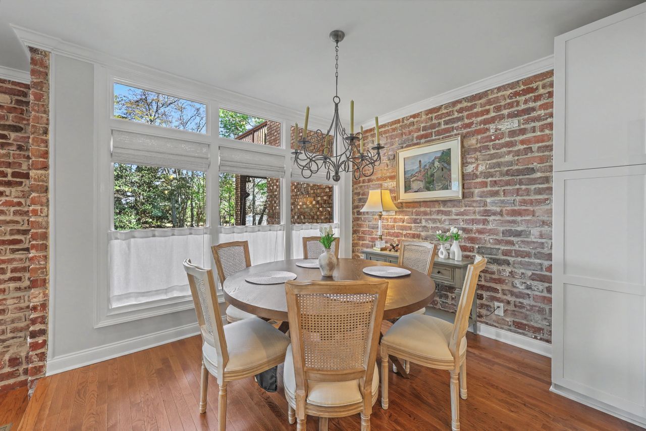 220 3rd Avenue Photo 15