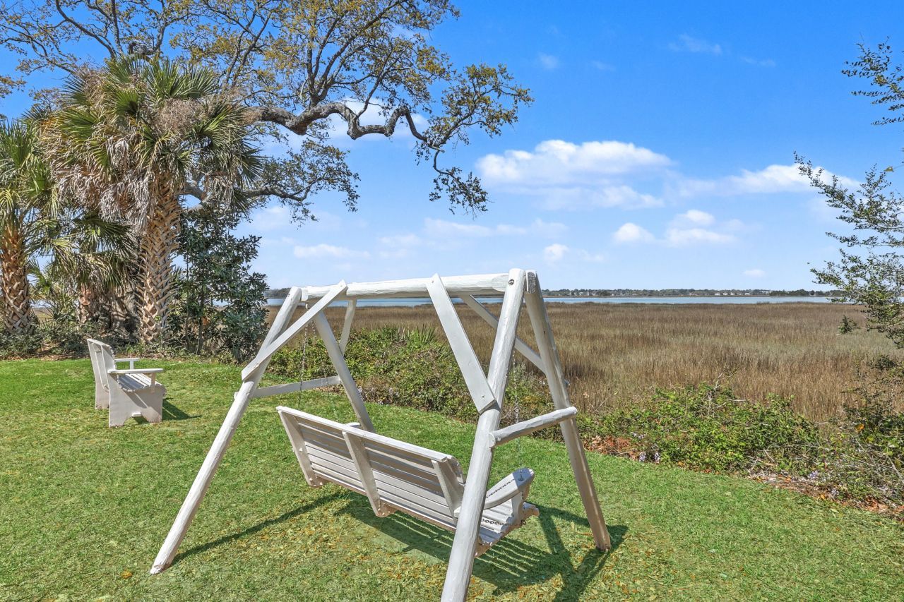 220 3rd Avenue Photo 21