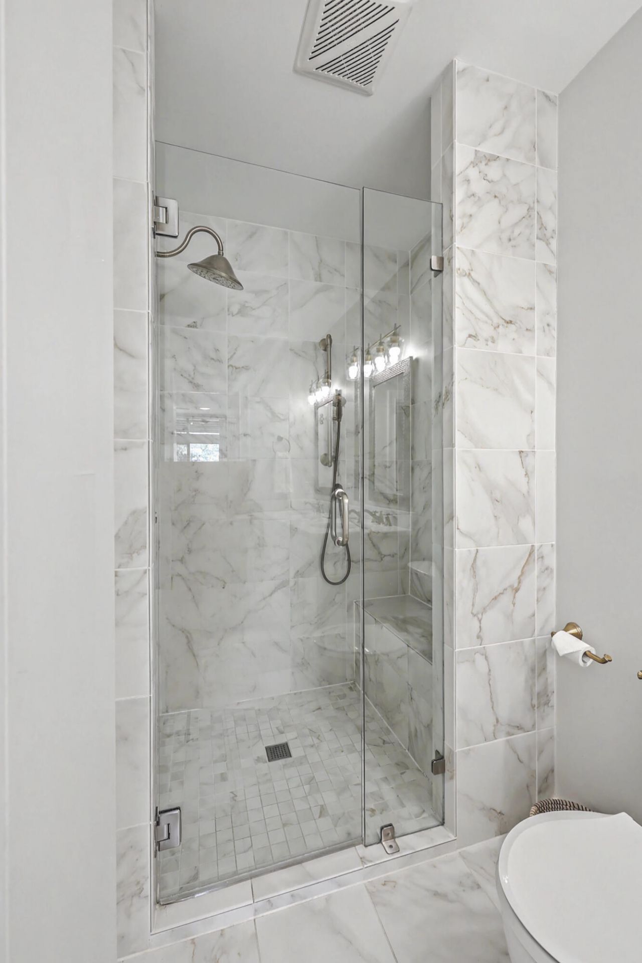 220 3rd Avenue Photo 28