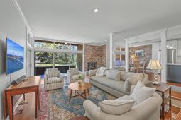 220 3rd Avenue photo 4