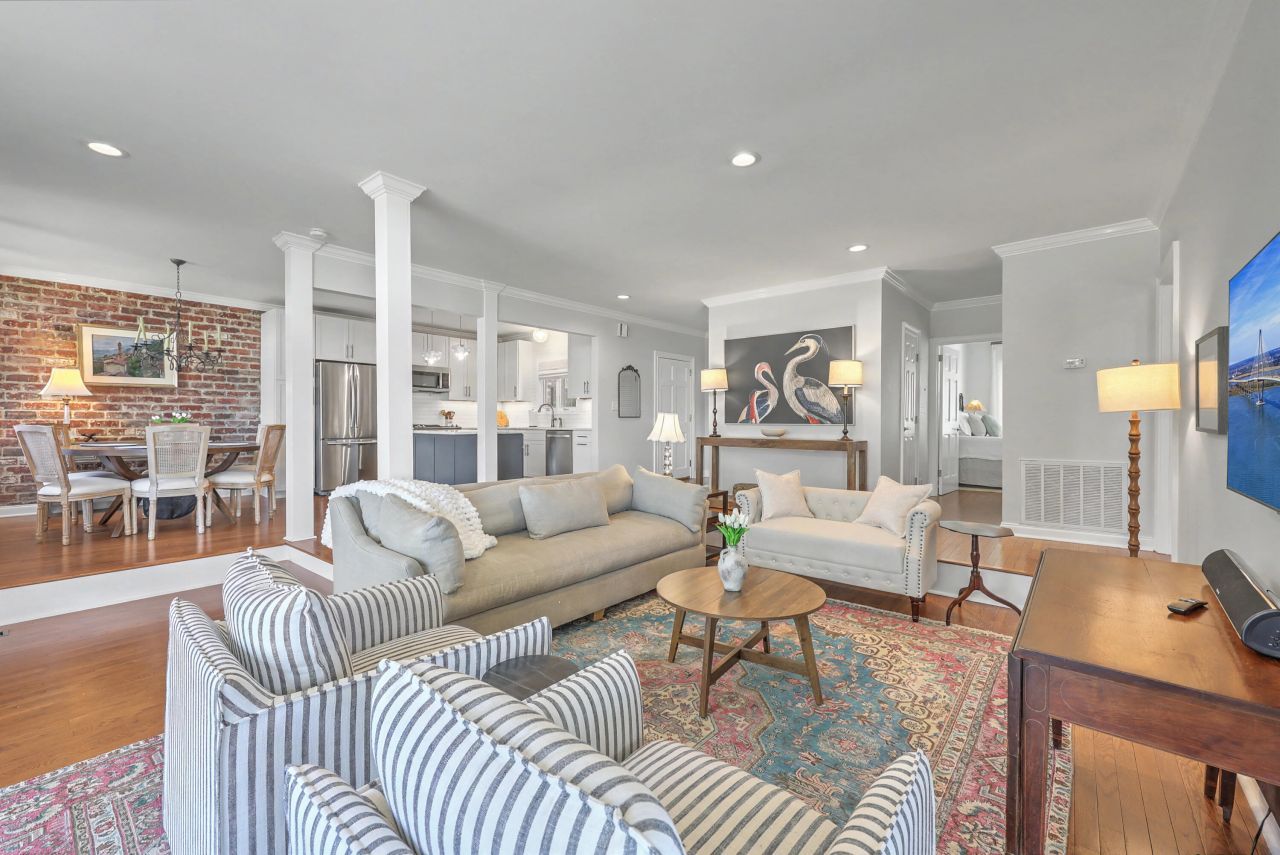 220 3rd Avenue Photo 7