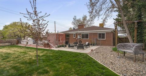 201 Sunnyside Drive, Reno, NV 89503 Photo