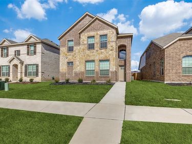 10041 Elkhorn Drive, Fort Worth, TX 76179