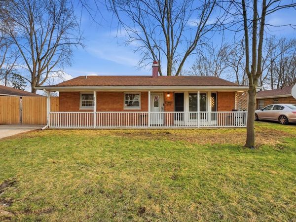 2212 W Capri Avenue, Joliet, IL 60436