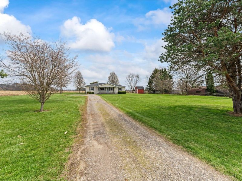 4716 Old Clifton Road, Springfield, OH 45502 Photo 2