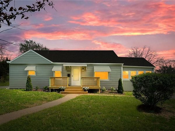 8301 Highland Avenue, Kansas City, MO 64131