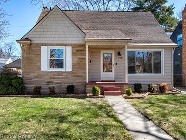 718 Meadowdale Street, Ferndale, MI 48220