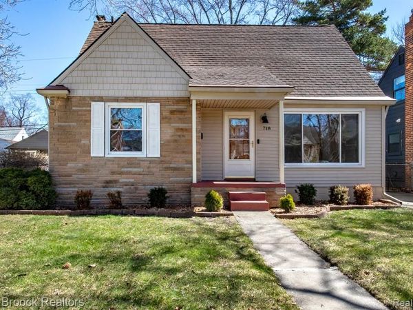 718 Meadowdale Street, Ferndale, MI 48220