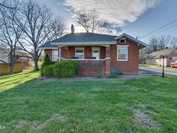 310 Carter Sells Road, Johnson City, TN 37604